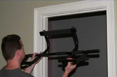 Setting Up the Pull Up Bar